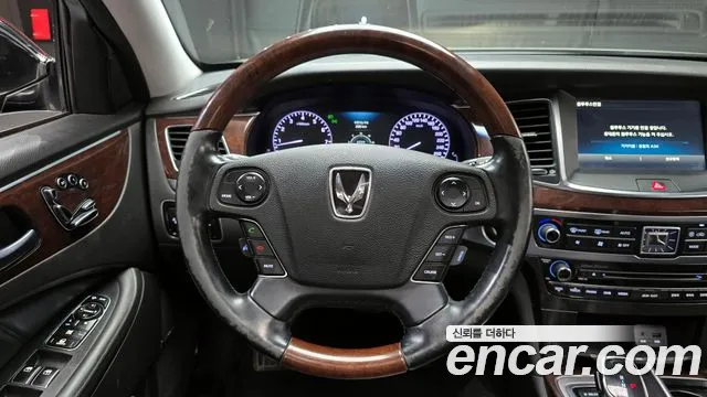 Hyundai Equus 2014 — фото 13