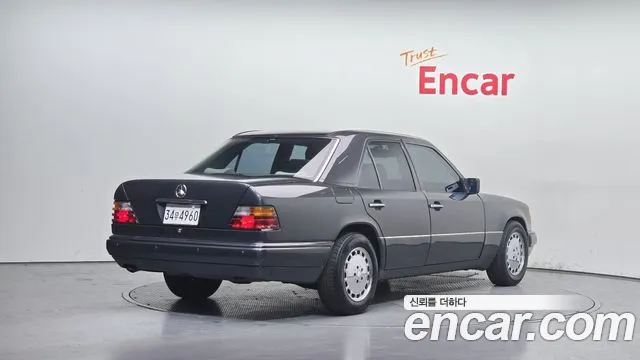 Mercedes-Benz E-Class 1996 — фото 2
