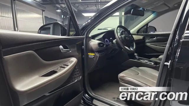 Hyundai Santafe 2019 — фото 13