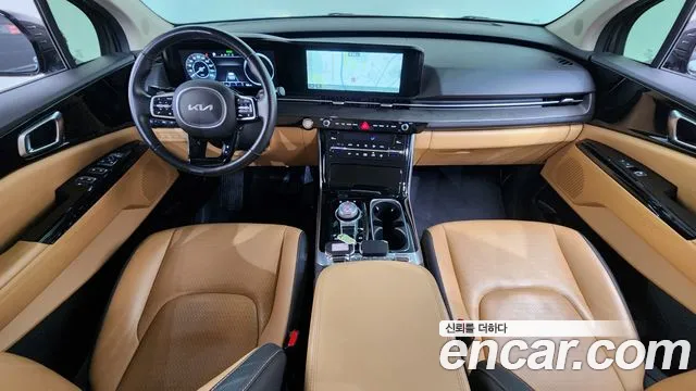 Kia Canival 2022 — фото 10