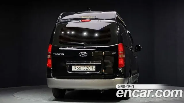 Hyundai Starex 2017 — фото 4