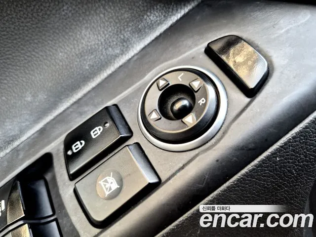Hyundai AVANTE 2016 — фото 19