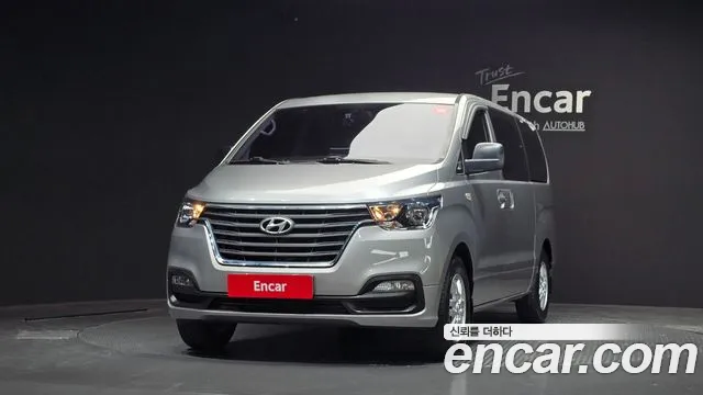 Hyundai Starex 2019 — фото 3