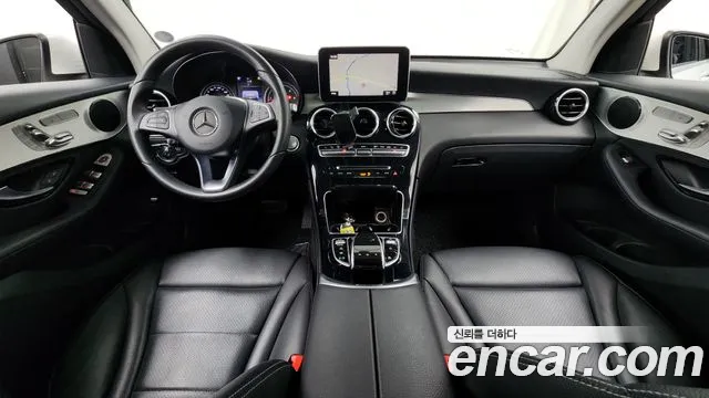 Mercedes-Benz GLC-Class 2018 — фото 9