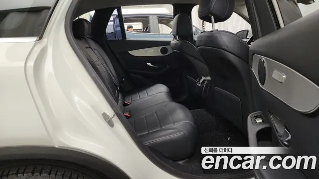 Mercedes-Benz GLC-Class 2018 — фото 17