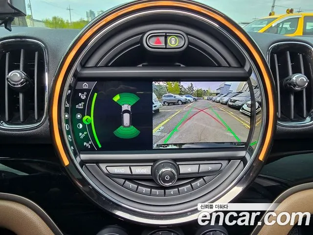 Mini Countryman 2020 — фото 14