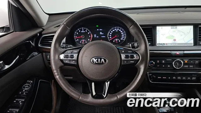 Kia K7 2018 — фото 19