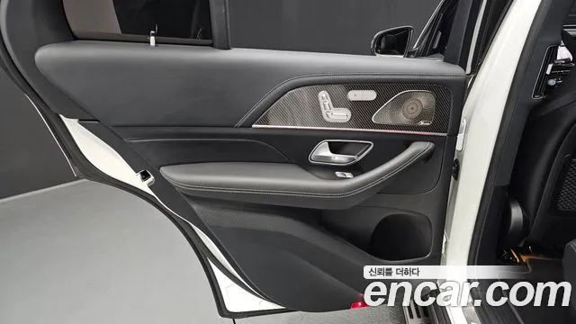Mercedes-Benz GLE-Class 2024 — фото 15