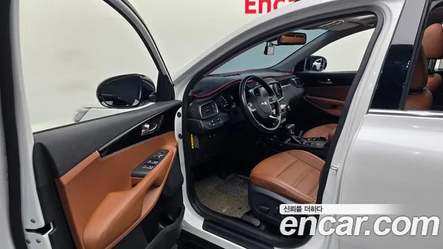 Kia Sorento 2020 — фото 17