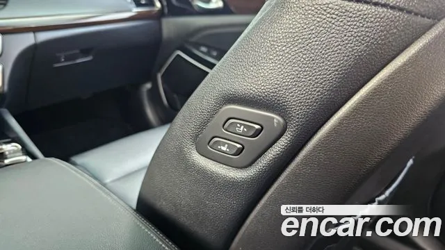 Kia K7 2018 — фото 16