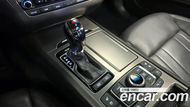 Hyundai Genesis 2016 — фото 9