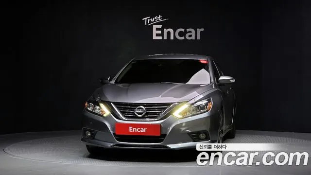 Nissan Altima 2018 — фото 3