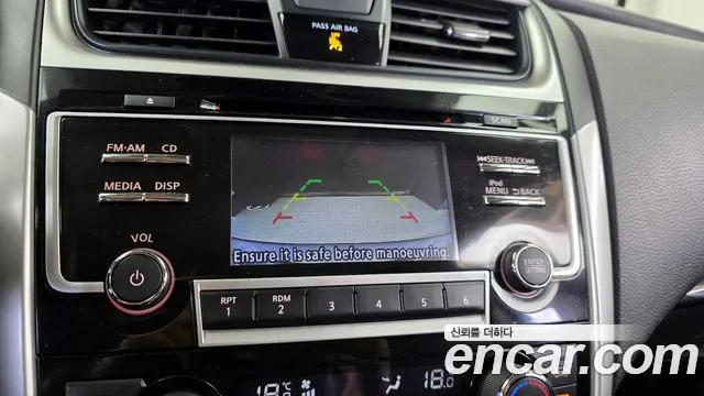 Nissan Altima 2018 — фото 15