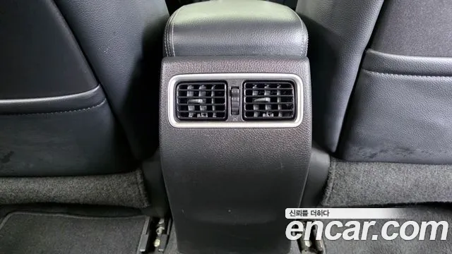 Nissan Altima 2018 — фото 18