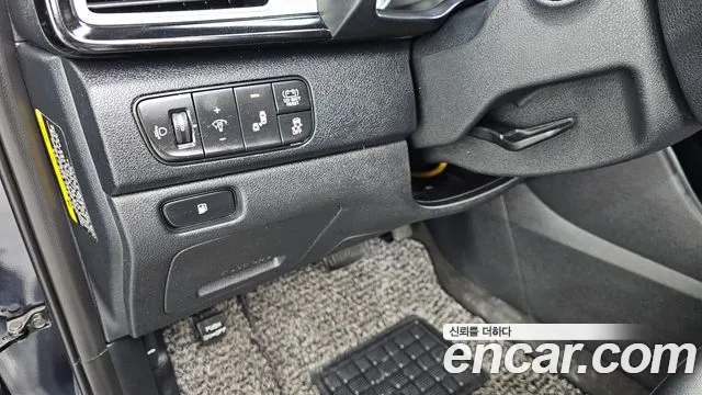 Kia Niro 2018 — фото 18