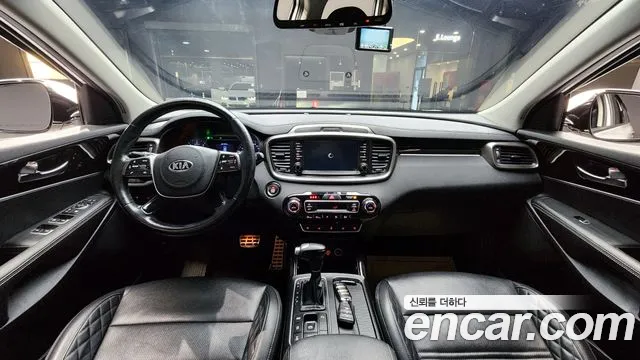 Kia Sorento 2020 — фото 10
