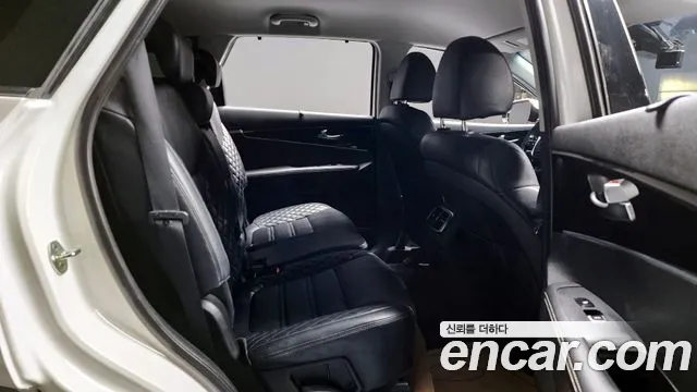 Kia Sorento 2020 — фото 17