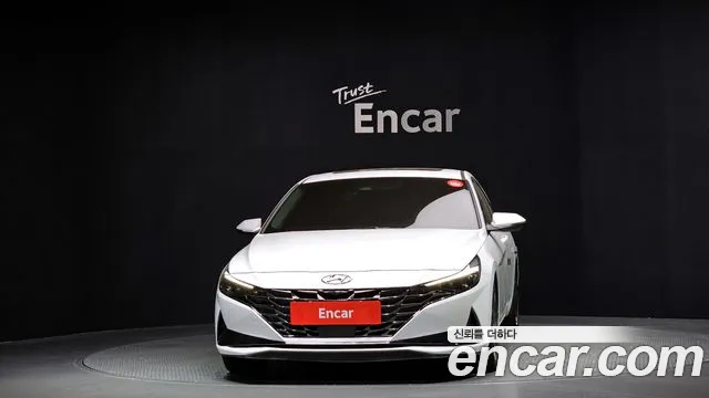 Hyundai AVANTE 2021 — фото 3