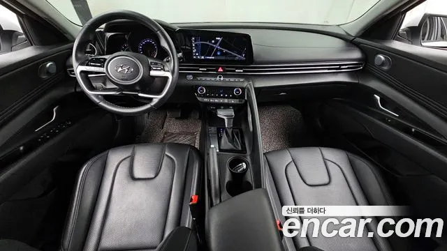 Hyundai AVANTE 2021 — фото 10