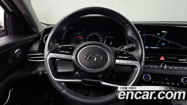 Hyundai AVANTE 2021 — фото 19