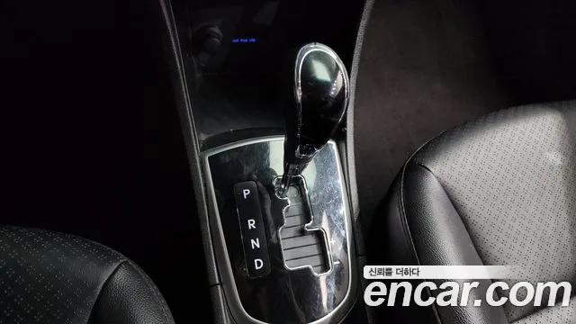 Hyundai Accent 2014 — фото 12
