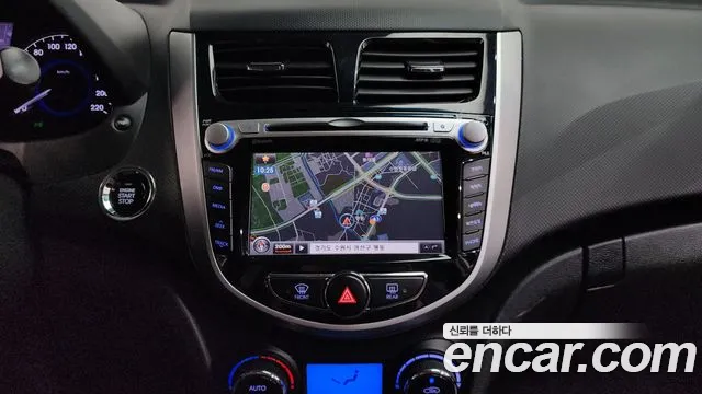 Hyundai Accent 2014 — фото 19