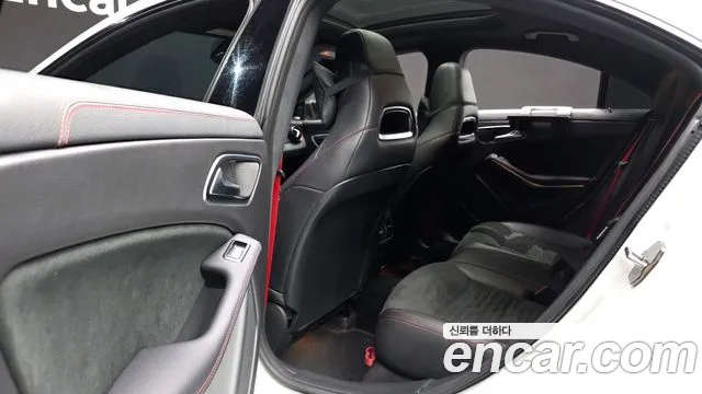 Mercedes-Benz CLA-Class 2018 — фото 17
