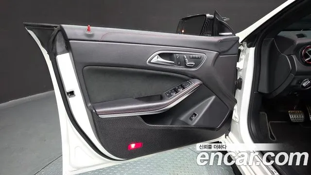 Mercedes-Benz CLA-Class 2018 — фото 14