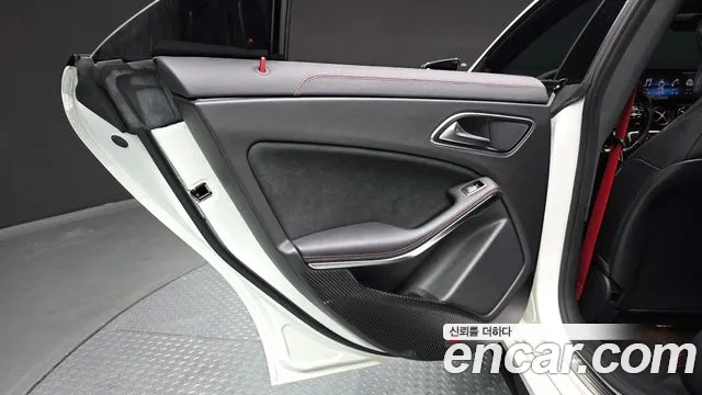 Mercedes-Benz CLA-Class 2018 — фото 15