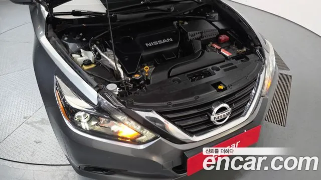 Nissan Altima 2018 — фото 6