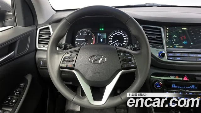 Hyundai Tucson 2017 — фото 19
