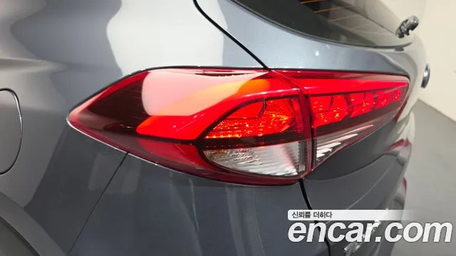 Hyundai Tucson 2017 — фото 9