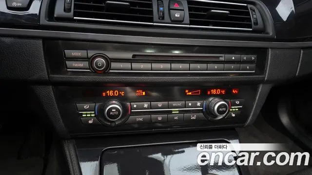 BMW 5-Series 2014 — фото 16