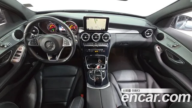 Mercedes-Benz C-Class 2018 — фото 10