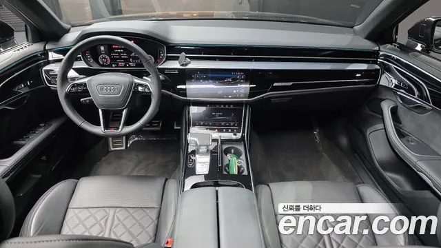 Audi A8 2023 — фото 10