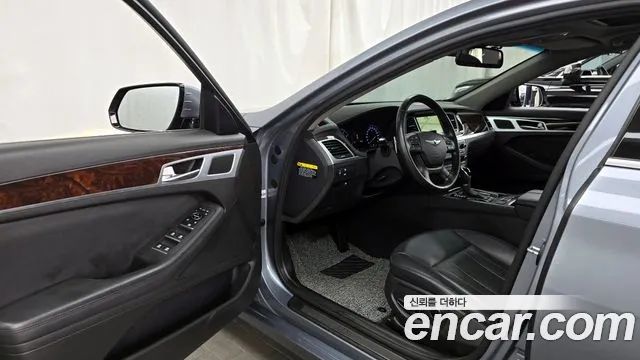 Hyundai Genesis 2016 — фото 10
