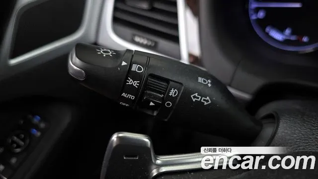 Hyundai Genesis 2016 — фото 12