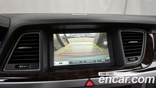 Hyundai Genesis 2016 — фото 15