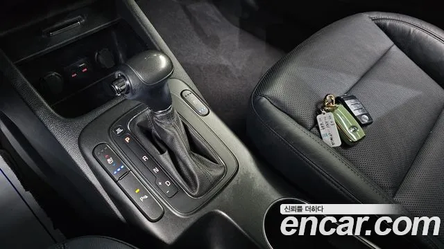 Kia K3 2015 — фото 12