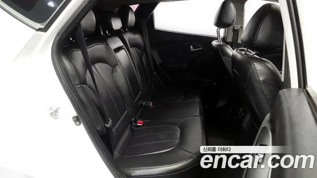 Hyundai Tucson 2014 — фото 11