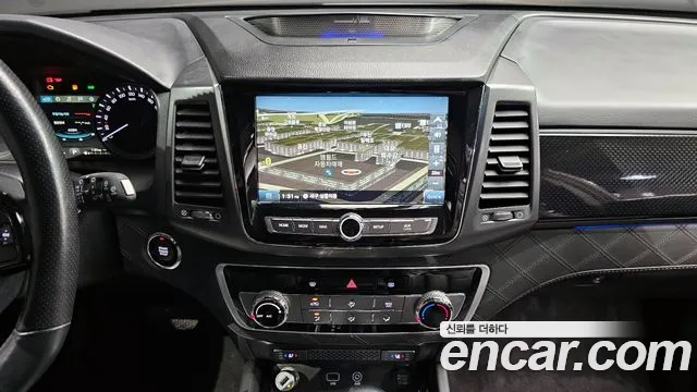 KG_Mobility_Ssangyong Rexton 2020 — фото 13