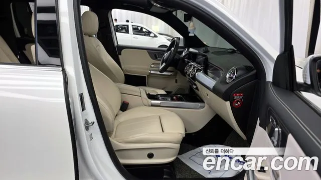 Mercedes-Benz GLB-Class 2020 — фото 17