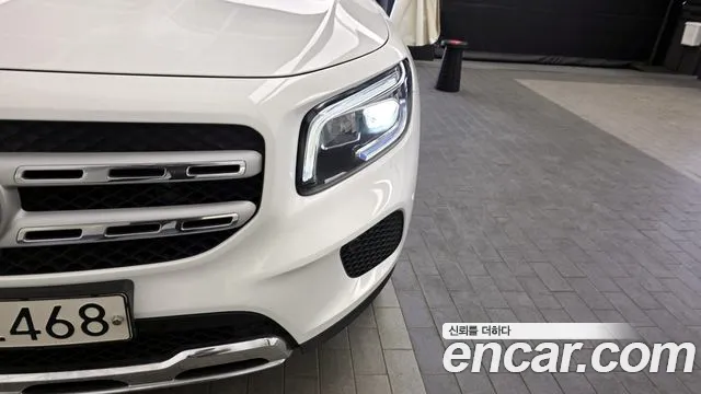 Mercedes-Benz GLB-Class 2020 — фото 8