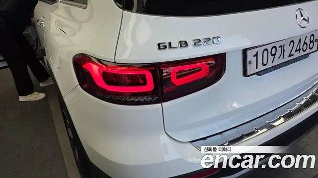 Mercedes-Benz GLB-Class 2020 — фото 9