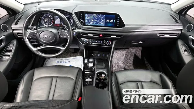 Hyundai Sonata 2020 — фото 10