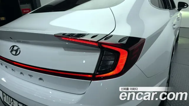 Hyundai Sonata 2020 — фото 9