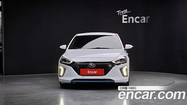 Hyundai Ioniq 2017 — фото 3