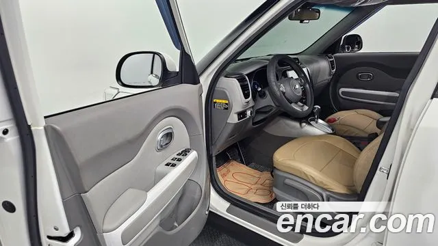 Kia Soul 2018 — фото 13