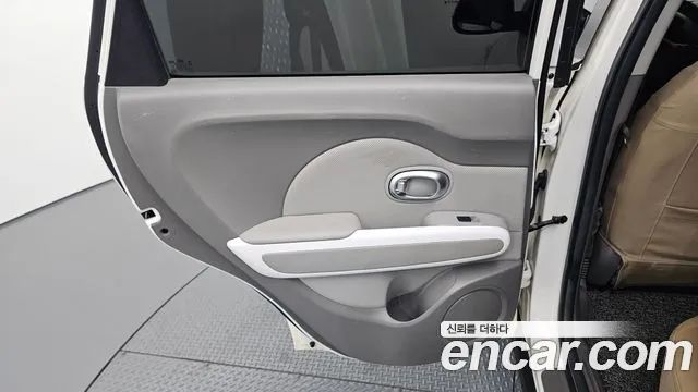 Kia Soul 2018 — фото 15