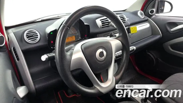 Smart Fortwo 2014 — фото 12